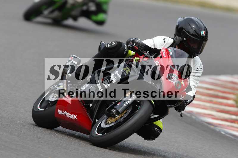 Archiv-2022/55 14.08.2022 Plüss Moto Sport ADR/Einsteiger/60